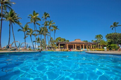 Wailea Ekahi One Bedrooms - Ocean View by Coldwell Banker Island Vacations