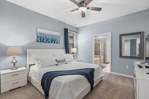 6 Schlafzimmer, Bügeleisen/Bügelbrett