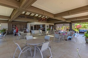 Condo, 2 Bedrooms | Outdoor dining