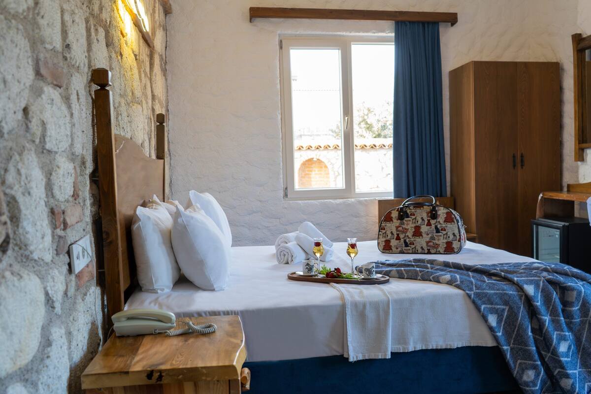Premium Room | Egyptian cotton sheets, premium bedding, soundproofing