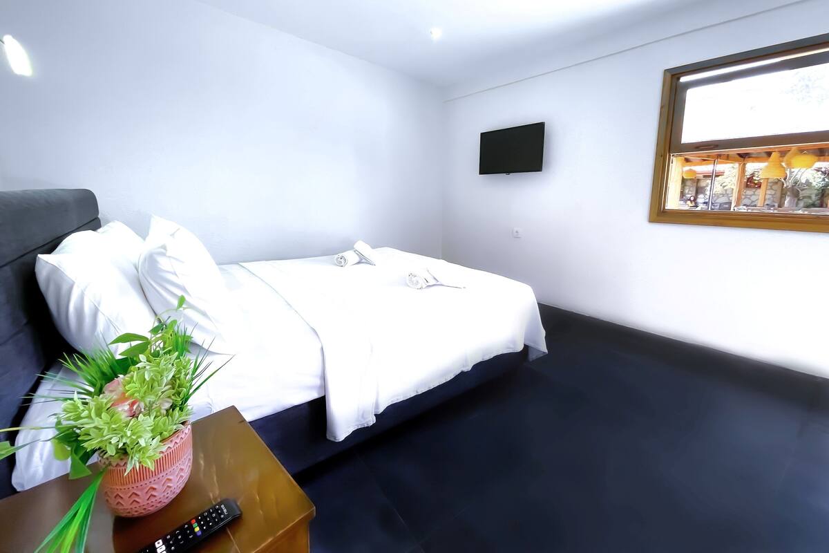 Habitación económica | Sábanas de algodón egipcio y ropa de cama de alta calidad