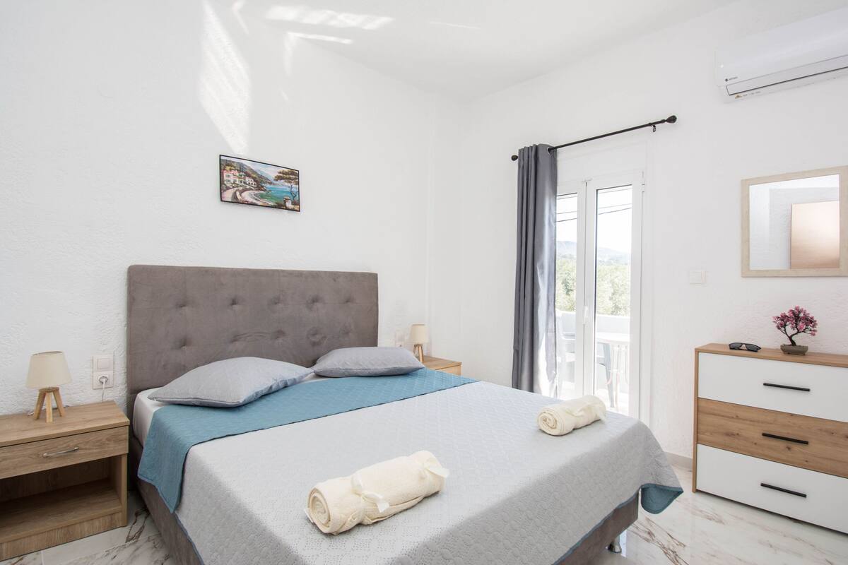 Apartment | Iron/ironing board, WiFi (free)