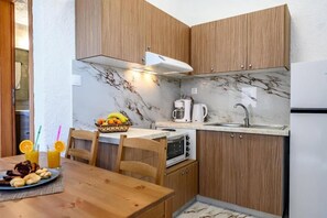 Studio | Iron/ironing board, free WiFi - Zervakis Apartments (Ierapetra)