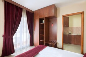 Junior Studio Suite, Patio | Premium bedding, memory-foam beds, desk, laptop workspace - Apartments Salus (Budva)