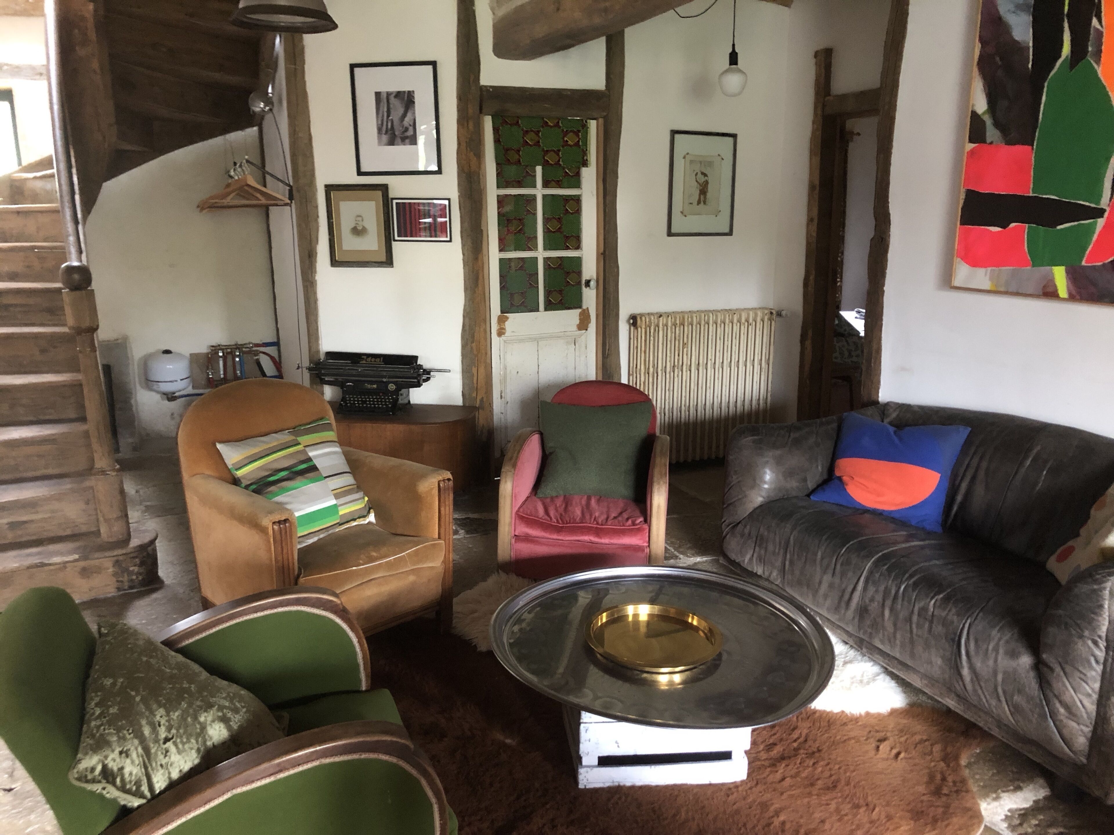 Beautiful artist's house in canalside village