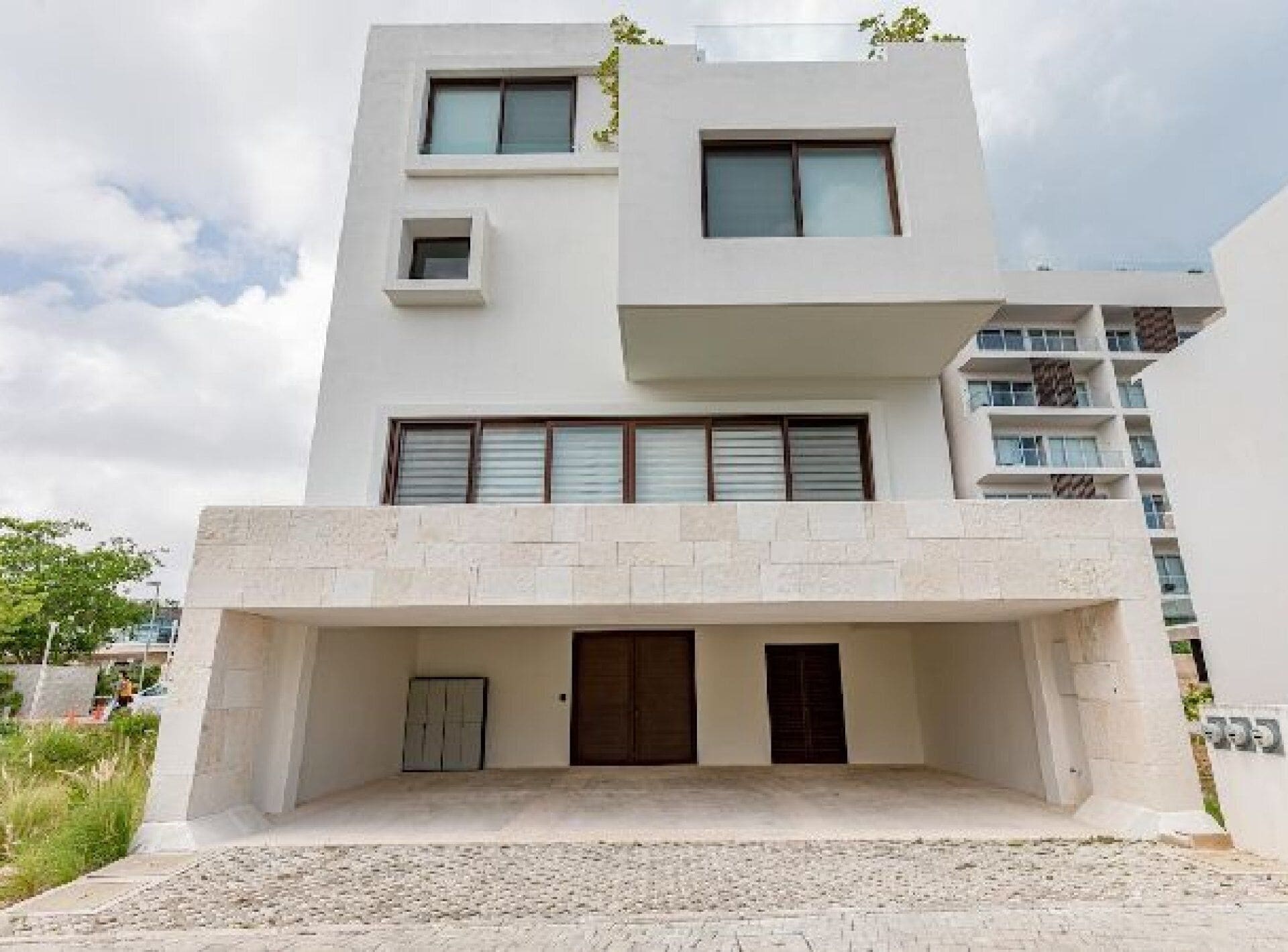 Laguna 1·4 BR house- Beach, Private pool&jacuzzi