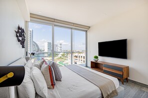 1 slaapkamer, een strijkplank/strijkijzer, wifi, beddengoed
