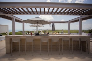 Bar (en el alojamiento)