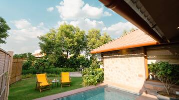Private pool
