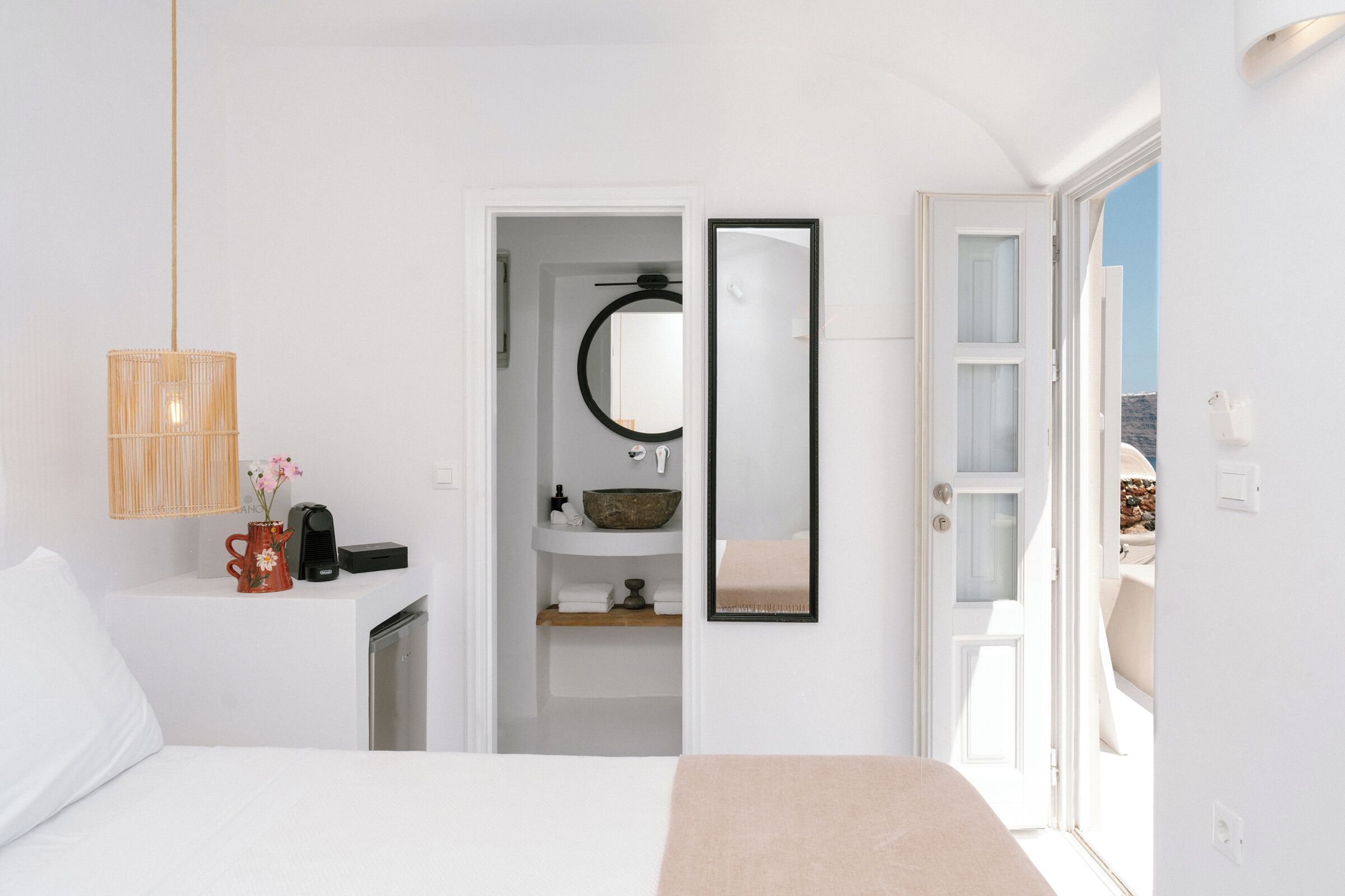 Photo - Nano Oia Canaves