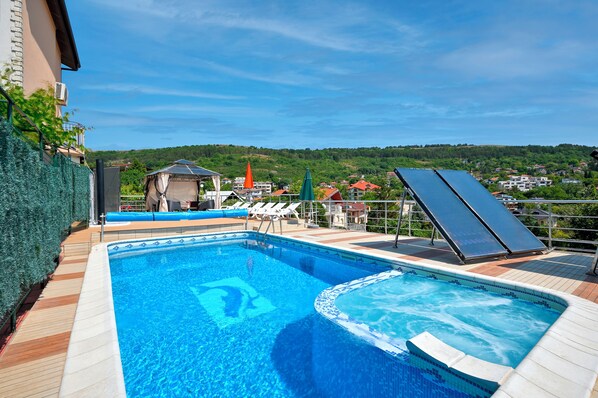 Outdoor pool, a heated pool