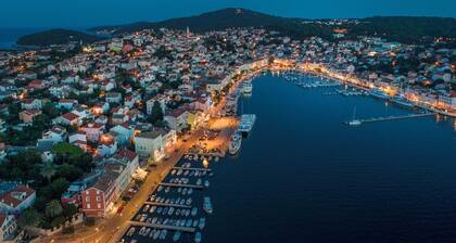 Fewo Obergeschoss mit Meerblick, Balkon, Garten, Parkplatz, Klima in jed. Zimmer