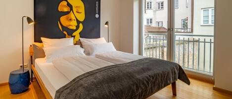 Double Room | 1 bedroom, hypo-allergenic bedding, desk, soundproofing