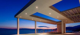 Super Luxurious Villa - 600m² - Up to 22 people