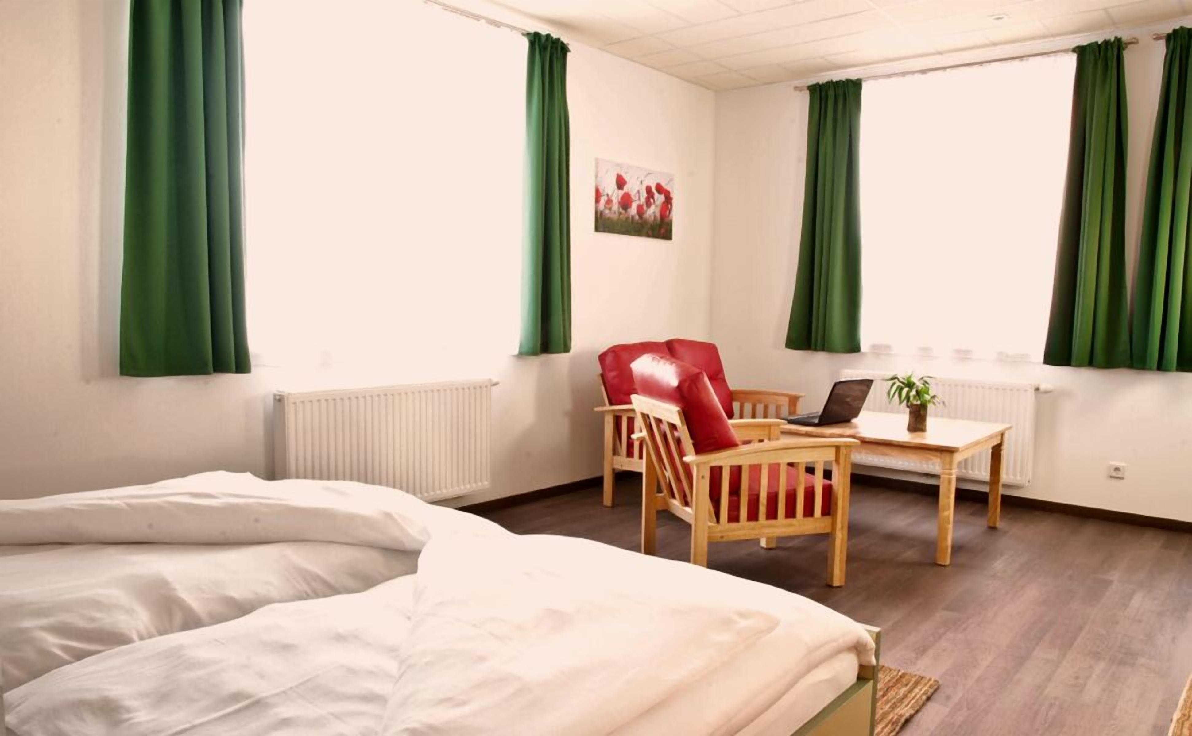 スタジオスイート | WiFi (無料)、ベッドシーツ