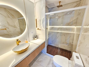 Estudio | Baño | Regadera