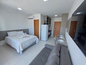 Studio | Individually decorated, individually furnished, free WiFi