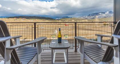 Brand New Luxury Townhome | Air Conditioning | Private Deck