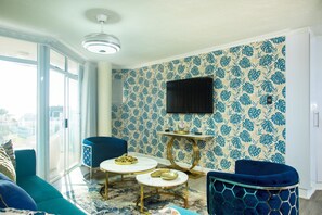 Living area - Dolphin Bay Boutique Hotel and Spa (Gqeberha (Port Elizabeth))