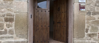 Quiet house to disconnect