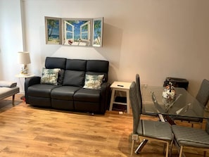 Apartment | Living area