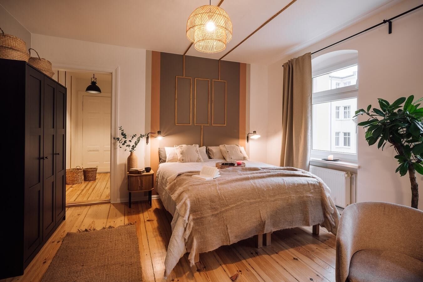 1 slaapkamer, een strijkplank/strijkijzer, wifi, beddengoed