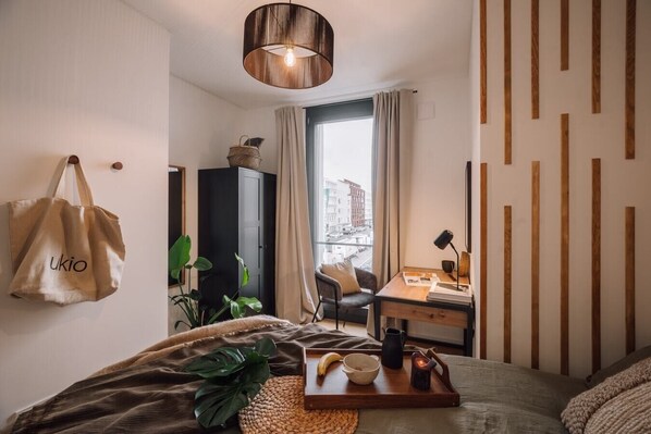 2 Schlafzimmer, Schreibtisch, Bügeleisen/Bügelbrett, WLAN