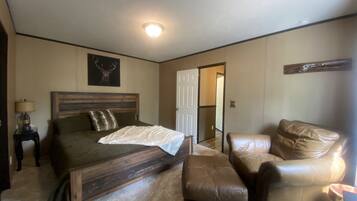 3 bedrooms, bed sheets