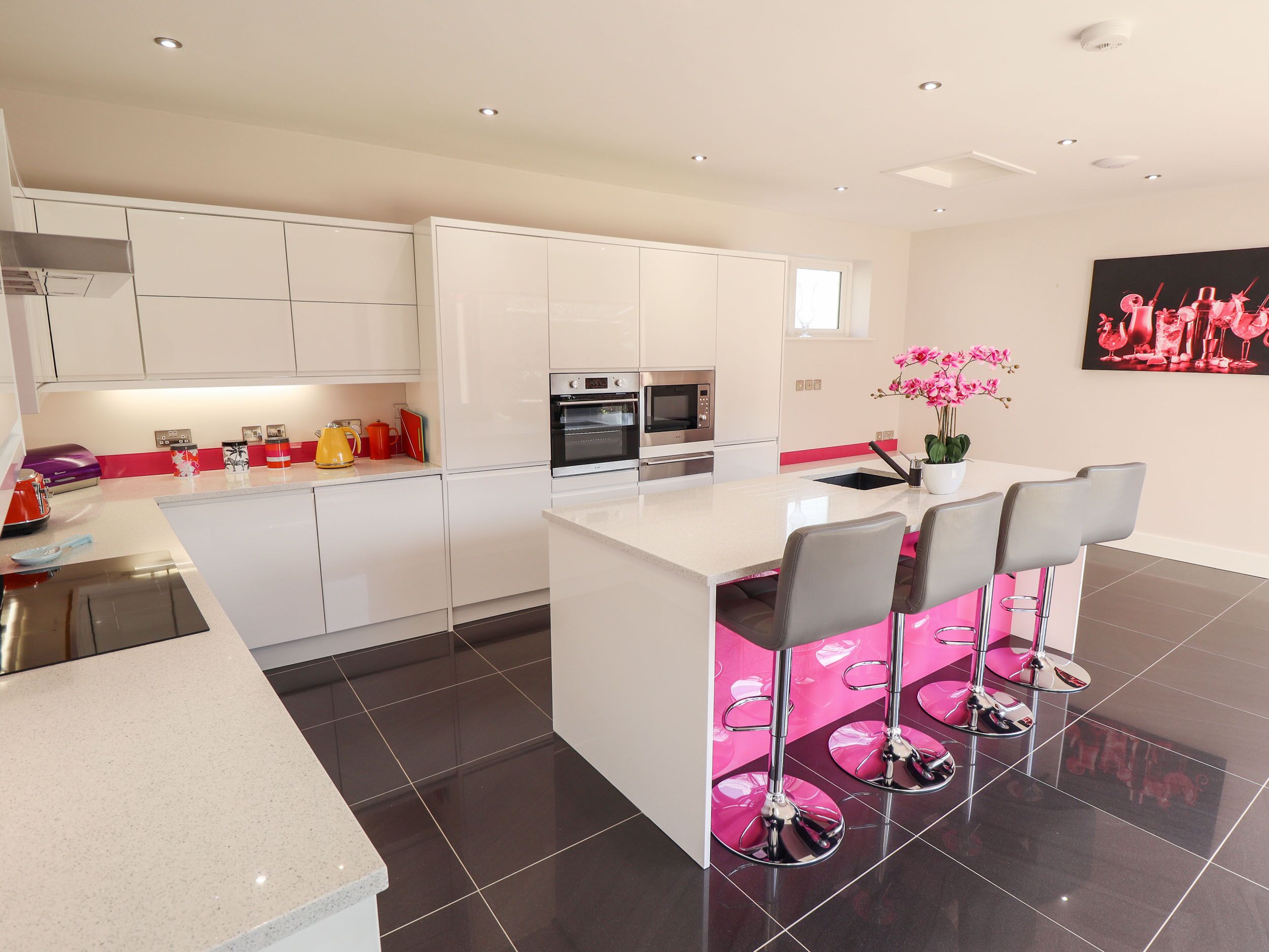 Fridge, dishwasher, electric kettle, toaster