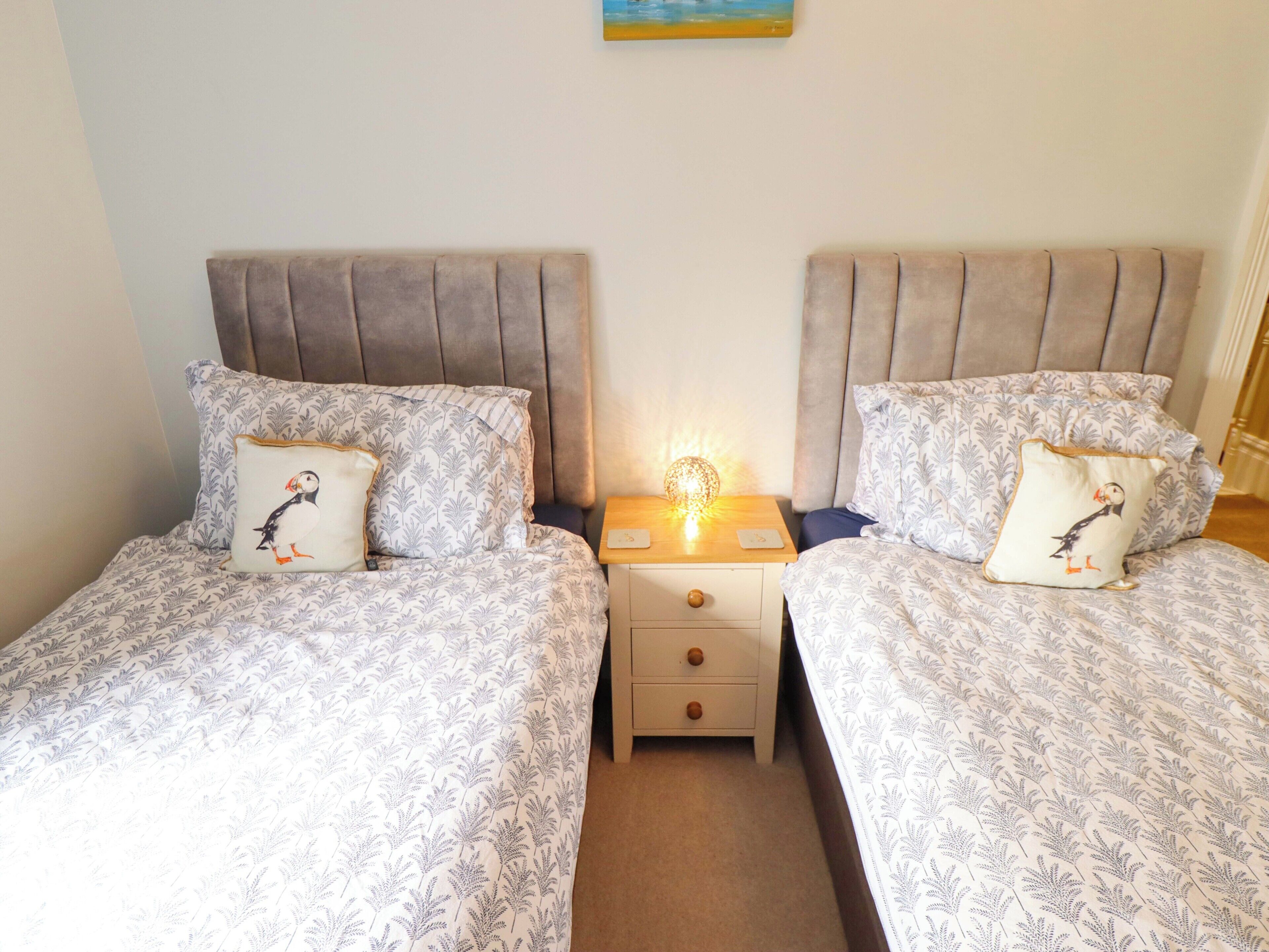 4 bedrooms, individually decorated, individually furnished, free WiFi