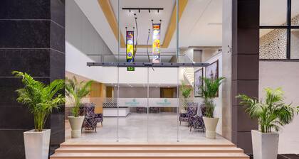 Lemon Tree Hotel Agra