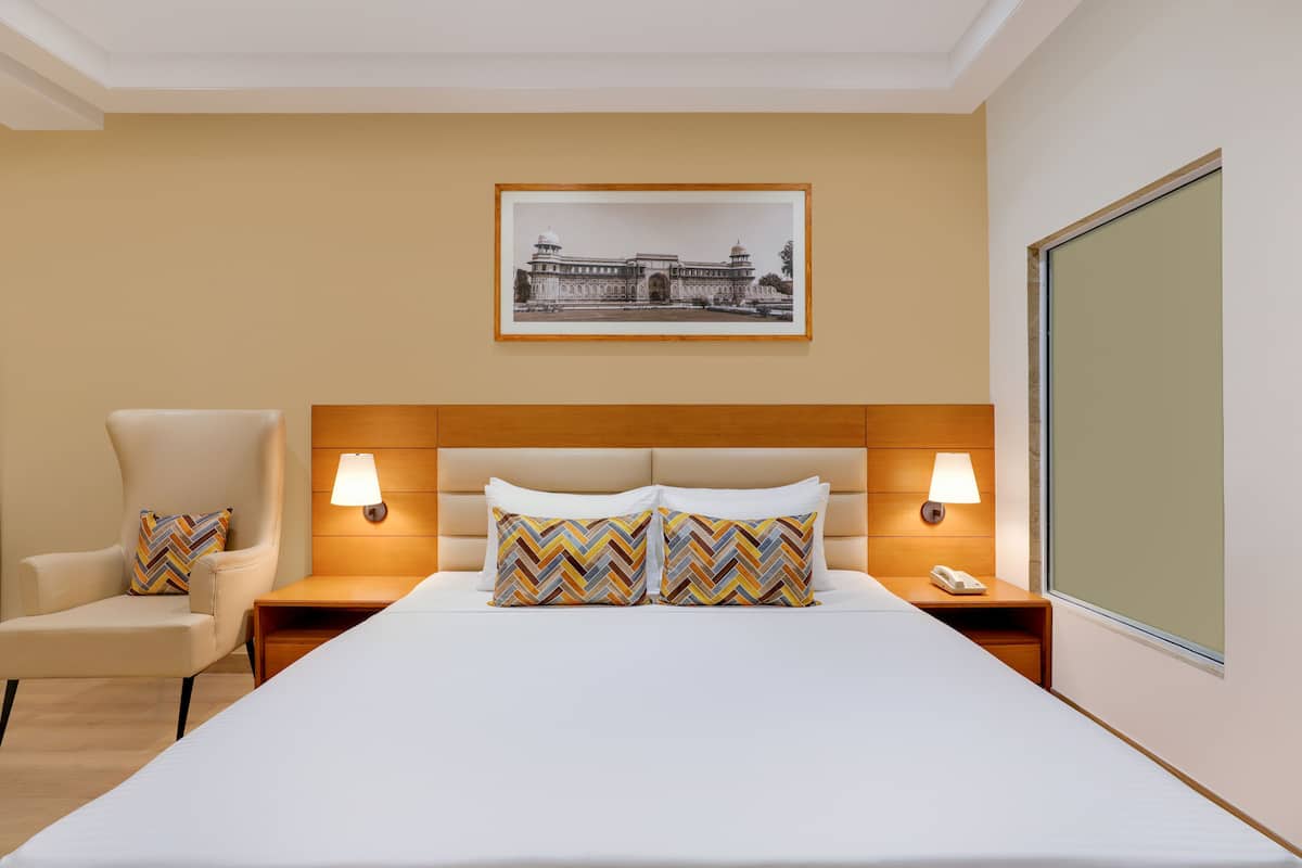Cortinas blackout, tabla de planchar con plancha y wifi gratis