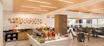 Lemon Tree Hotel Agra