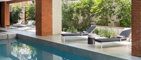Outdoor pool, pool loungers