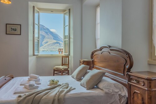 Casa Ferrari in Varenna