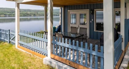 Domaine Bleu - Lakefront & Private Beach