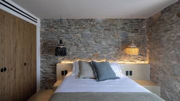 Bàn, truy cập Internet không dây miễn phí, bộ trải giường