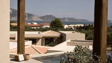 Superior Suite with Private Pool and Sea View | Terrasse/Patio