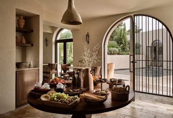 Breakfast buffet - Pierros Verde (Zakynthos)