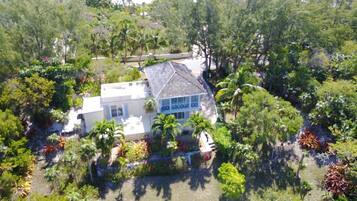 House, 2 Bedrooms | Aerial view