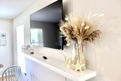 The Sea Willow : A Charming Gulf Coast Cottage