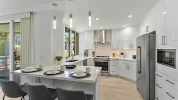 Condo, 2 Bedrooms | Private kitchen | Fridge, coffee/tea maker, toaster