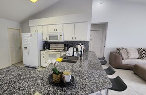 Fridge, microwave, oven, stovetop - #31 Mickyto house with Pool by Joyful Moments (Davenport)