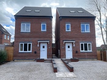 Brand New High Spec House with parking