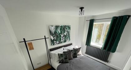 Brand New High Spec House with parking