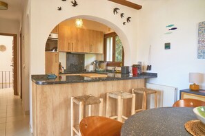 Dining - Casa Benissella, the place to relax. (Benissa)