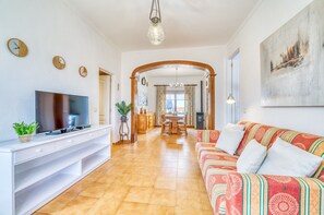 TV - House with sea views CASA SA MARINA in Alcudia (Alcudia)