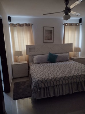 3 habitaciones, internet y ropa de cama
