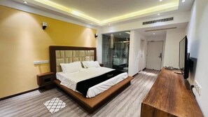 Kamar Double Deluks, 1 kamar tidur, pemandangan samudra, menghadap laut | Brankas, meja kerja, tirai kedap cahaya, dan Wi-Fi gratis