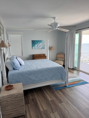 4 habitaciones, escritorio, cuna de viaje y wifi gratis 